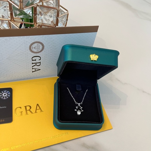 Limited Edition 0.65 ctw Moissanite Christmas tree Necklace - Picture 4 of 5